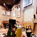 디 오리엔탈 제이드 호텔 수영장, 기념일 케이크와 와인, 맥주거리, 빙밍재즈클럽(Binh Minh Jazz Club)