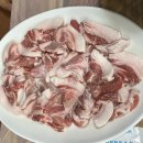 날으는 꽃돼지 이미지