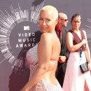 로즈-인 이미지