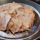 충무칼국수 보쌈 이미지