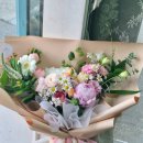 꽃집;오월그리고작은책방 | 두호동꽃집 후기 공연 축하꽃다발 준비는 오월의 정원