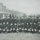 진주 어느 학교에서의,,, 부산 중학생들의 소풍 기념사진 (1963년) 이미지