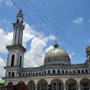 18/04/27 War-torn Marawi Mosque reopens in time for Ramadan - Residents of southern Philippine city bemoan lack of local input in government rehabilit 이미지