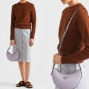 F0008 | 25 S/S 봄 시즌 들기 딱 좋은 차정원 프라다 아르케 스몰 숄더 호보백 ( + 리빌 메쉬 쿠션 , 패션정보)