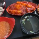 사상지하철역 2번출구 카페 앞 이미지