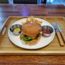 늘,그곳 | 군산 여행 시외버스에서 가까운 식당 수제버거 늘그곳 버거세트 후기