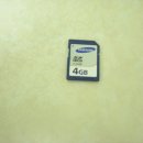 미사용 정품 삼성 micro SD 2g 메모리 카드 3개 및 삼성 SD HC 4g 메모리 카드 1개 팝니다.. 이미지