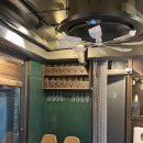 [코엑스 와인바] 케이크 포장하고 와인 마시는 내돈내산 &#39;골목길 와인집&#39;후기
