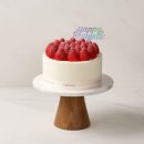 투썸플레이스 부산거제점 | 🎂 투썸플레이스 화이트 스초생 : 예약없이 워크인 구매 솔직후기