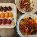 골든셀프세차장 2호점 | 봉담2지구 식당 &#34;육회바른연어 봉담2호점&#34; 방문후기(모듬초밥, 육회쫄면, 구운육회덮밥)