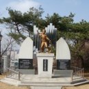 육탄 이희복 동상 이미지