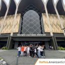 Raffles students are out exploring Penyabong, Sarawak 이미지