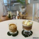 동해인테리어 | 동해 묵호 디저트 맛집 인테리어 예쁜카페 강원옥 찹쌀떡 내돈내산 추천후기