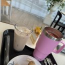 수완동 왕버들 | 수완지구 카페 크림집 솔직 방문 후기 - 광주 대형카페 , 수완지구 케이크맛집 추천