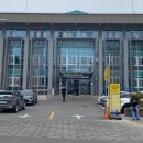 동구도서관 1층 이미지