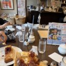 커피 엔 토스트 이미지