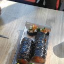 뚱뚱이김밥 이미지