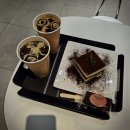 태원한방 | 강남역 대형 카페 셀렉티드닉스 루프탑 후기