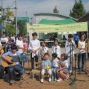 9월22일(토) 강동벼룩시장에서 `화모니`가 공연을 펼쳤답니다. 많이 응원해 주세요 이미지