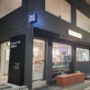 룩앳더바리스타(LOOK AT THE BARISTA) 이미지