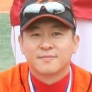 김*률