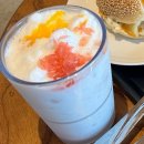 충의로R | 스타벅스 신상 세사미포테이토베이글 더블치킨브레스트 자몽망고코코F 브런치별후기