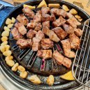 육가공 부천점 | 부천신중동역맛집 두툼한 목살이 맛있는 구워주는 고기집 육가공장 신중동점