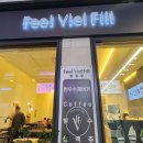 잘생긴 직원들이 있는 분위기 좋은 카페 필필필 / Feel Viel Fill / 한우 수제 햄버거 / 생맥주 / 수제...