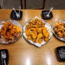 오븐에 구운 황금닭 이미지