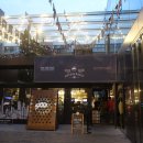 옥토버하우스 이미지