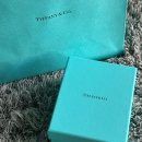 골드스마일 | 티파니앤코 스마일 목걸이 스몰 로즈골드. 티파니T 스마일 펜던트 후기 착용샷. 데일리 문신템 18K 목걸이