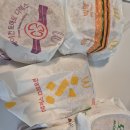 냠냠스낵 | 맥도날드 해피스낵 솔티드카라멜츄러스, 게살크림스낵랩 후기 가격 칼로리