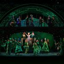 글라스스토리 덕이점 | <위키드> 내한 블루스퀘어 신한카드홀 A석 3층 3열 10,11좌석 관람 후기