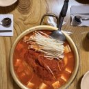 꿀돼지김치찌개 이미지