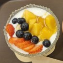 달리는커피제주아라점 | 제주 아라동 카페 추천｜푸들도 보고 수제요거트 먹기 좋은 꿀스커피