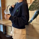 루네 | XOXO 루네 크롭 스웨트셔츠 네이비 후기 (+ 착샷)