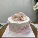 청담 생화케이크 어써드 A third 비싸지만 브라이덜 샤워 케이크로 딱