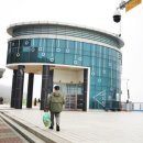 스카이워크 공중화장실 이미지