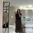 디자인슬릿 | SIE 시에 서울 쇼룸 르베 슬릿 스커트, 마렌 패널 라인 데님, 헤이즈 루즈 코튼 니트 피팅후기