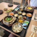 정갈한 우리음식 | 현대아울렛 가산 맛집 정갈한 솥밥 단정 점심 후기