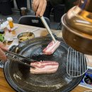 진짜무쇠솥뚜껑삼겹살상돈