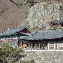 진주 성전암 목조여래좌상 이미지