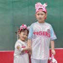 티니핑 X 기아 타이거즈 콜라보 유니폼 실착 이미지