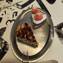 크레뮤러빙클럽/CremeuxLovingClub | [잠실 송리단길 카페] 케이크가 맛있었던 크레뮤 클럽 내돈내산 후기