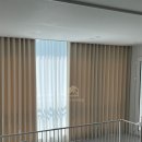 인제로L | 마산 한일타운3차 / 밀착 L타입 블라인드와 거실 아이보리 암막 커튼