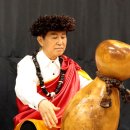 훌라 챈터의 전용 악기_이푸 헤케 Ipu Heke 이미지