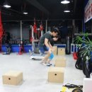 레드 퍼스널 트레이닝 스튜디오 이미지