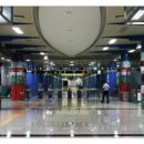 국제업무지구역2번출구 앞 이미지