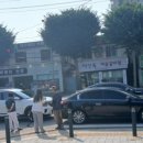 정문 앞 건널목 이미지