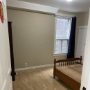 Nice Room available on June 8.in Downtown East York Rent $750 이미지